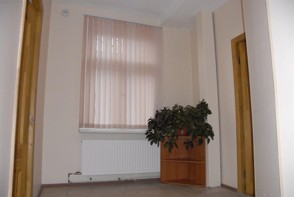 Hotel Knights Court Riga Esterno foto